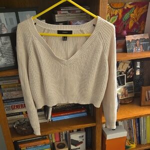 Forever 21 Women's Cream V-Neck Sweater